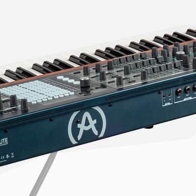 Arturia Polybrute USB MIDI 6-voice 61-Key Polyphonic Analog Morphing Synthesizer image 6