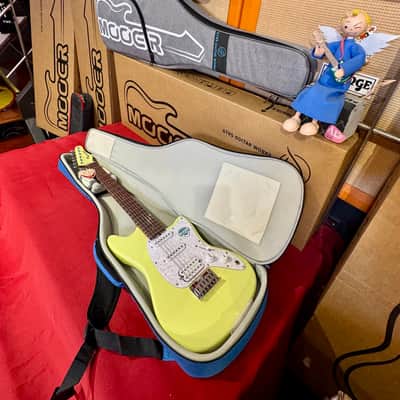 Mooer Guitars MLT10 (Travel/ Short Scale) CANDY YELLOW 2025 Super Light 2,5Kg image 18
