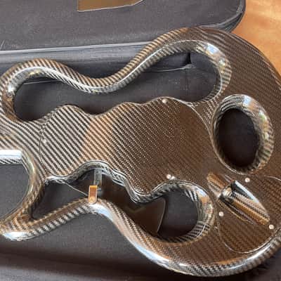 XOX Audio Tools The Handle All Original Carbon Fiber Guitar Excellent Condition with Gig Bag image 8