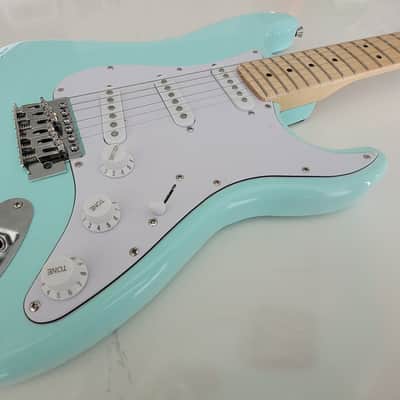 RNC Customs Stratocaster SSS 2026 - Spearmint image 4