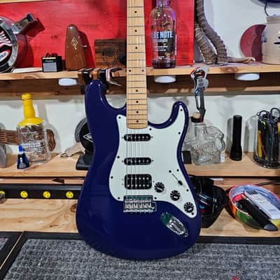 Squier Stratocaster 1997 - Blue image 10