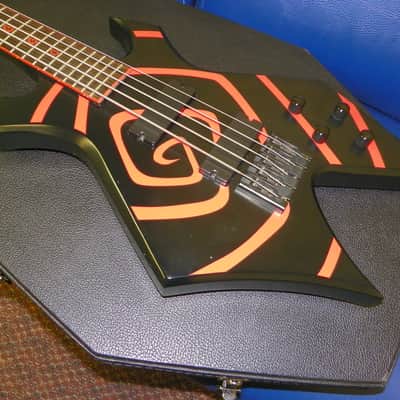 B.C. RICH*I.C.S. VORTEX SIGNATURE*5 STRING*WARLOCK*BASS GUITAR