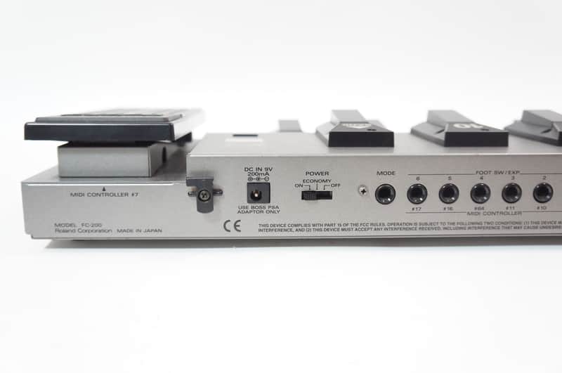 Roland FC-200 MIDI Foot Controller Battery Powered Multifunction