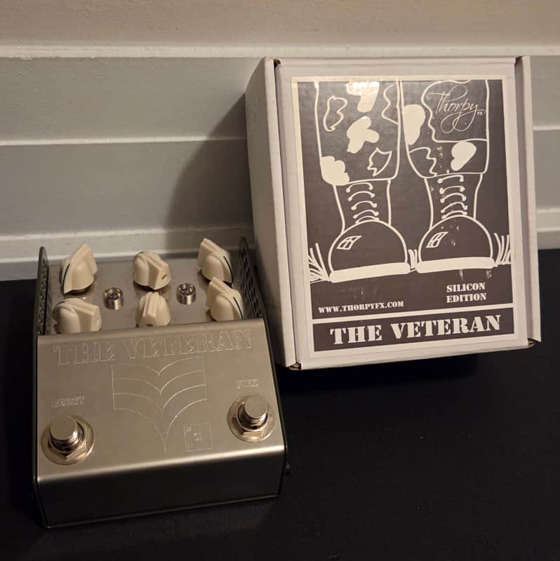 ThorpyFX Veteran (Silicon) V2 Fuzz 2018 - Silver/Gray image 1