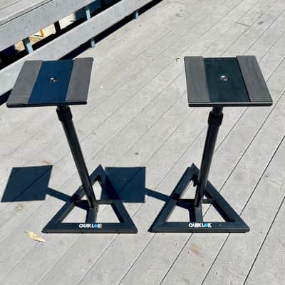 Quick Lok BS-300 Monitor stands pair image 2