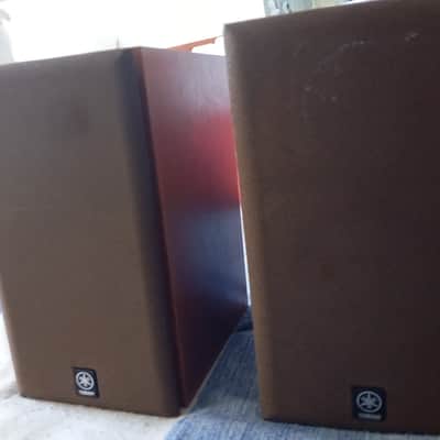 Yamaha NS-10MMT - NS-10M Mini 3" Driver - Passive Studio Monitors - Pair image 1