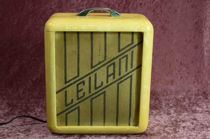 1940's Magnatone Leilani amp =Original= image 1