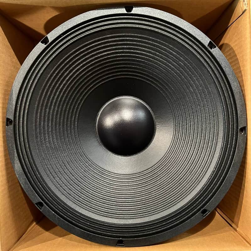 Eighteen Sound 15NLW9300 15" 8Ω Subwoofer