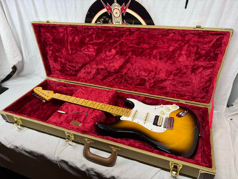 Fender JV Modified '50s Stratocaster HSS Guitar with Case - MIJ Made In Japan 2022 - 2-Color Sunburst / Maple neck