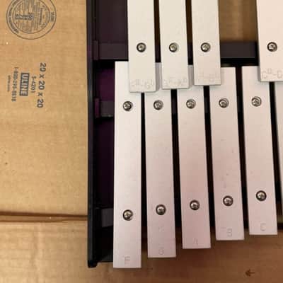 Pearl Xylophone Kit w/Carrying Case, Stand & Practice Pad with Sticks and Mallets image 3