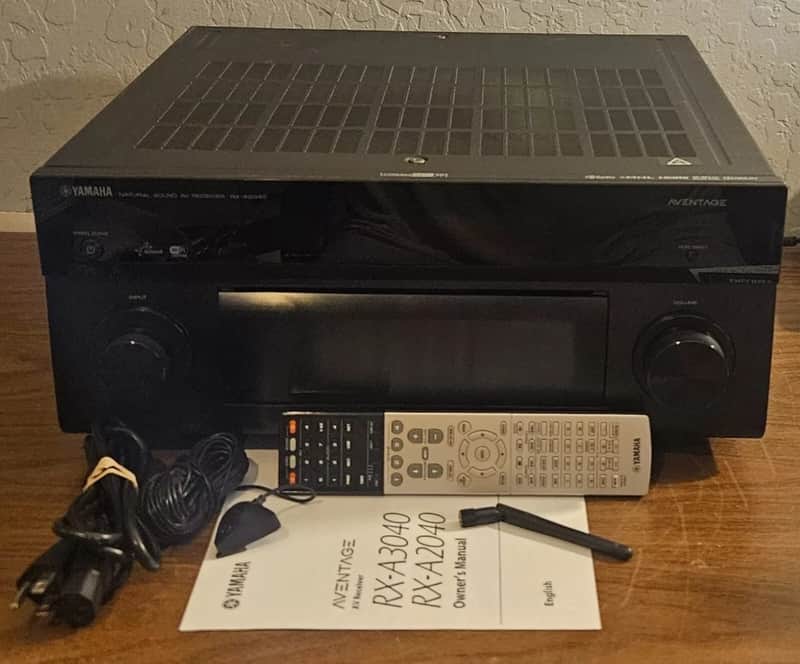 Yamaha Aventage RX-A2040 Dolby Atmos 9.2  Receiver RXA2040 w Remote, Mic Bundle image 1