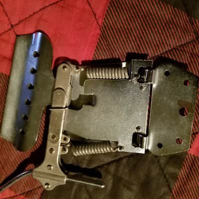 Kauffman/Rickenbacker Vibrola 1950s Chrome image 5