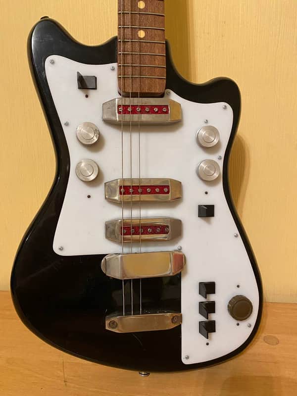 Formanta Solo-ll Electric Guitar USSR Soviet with Fuzz Vintage image 1