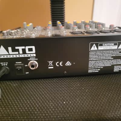 Alto Professional ZMX122FX 8-Channel 2-Bus Compact Mixer with Effects 2010s - Black image 2