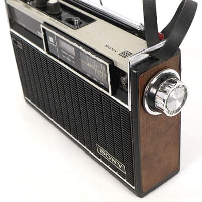 Vintage Sony Japan CF-1100 The 11 Portable Radio FM/SW/MW image 2