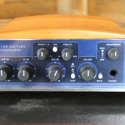 Immagine Taylor K4 Guitar Preamp/EQ - 4
