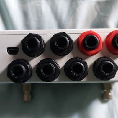 Disaster Area Designs qconnect midi controller for chase bliss etc white image 3