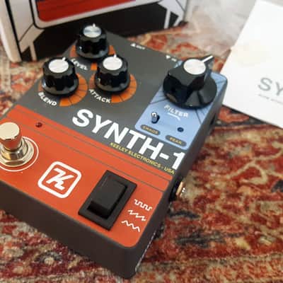 Keeley Synth 1 Reverse Attack Fuzz Wave Generator 2019 - Present - Grey / Red / Blue image 7