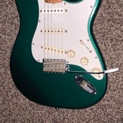 1997 Fender Classic Series '60s Stratocaster electric guitar Sherwood  green image 3