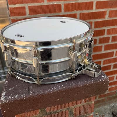 Ludwig No. 410 Super-Sensitive 5x14" 10-Lug Aluminum Snare Drum with Large Chicago Keystone Badge 1984 - Chrome-Plated image 4