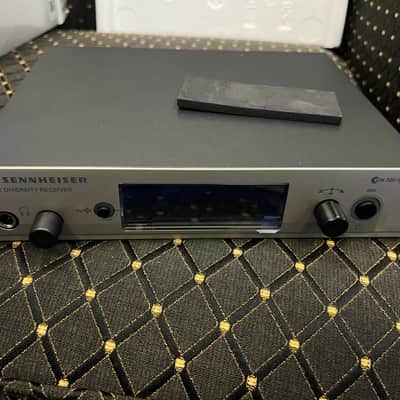 Sennheiser G3 EW 322 and SKM 300 image 3