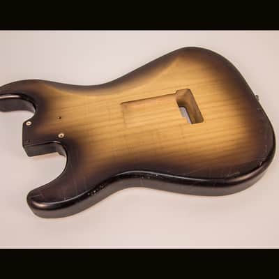 Guitar Mill S-Style Body / Paulownia / 2 lbs. 3 oz. / Nitrocellulose 'Chocolate Burst' / Light Relic (#GIN-4136) image 4