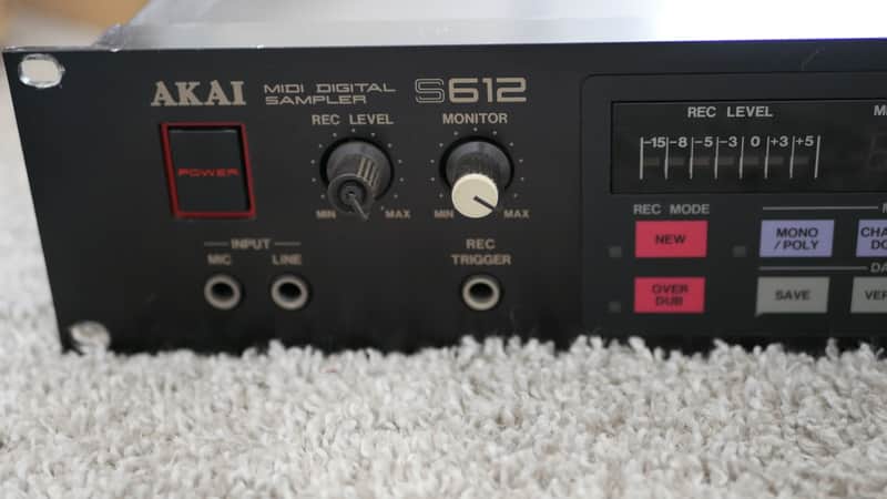 Akai S612 MIDI Digital Sampler 1985 - Black image 1