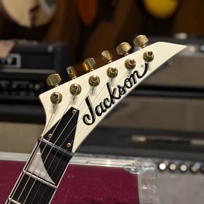 Jackson Pro Series RRT-3 Rhoads 2024 - Present - Ivory with Black Pinstripes image 6