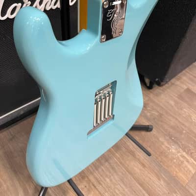 Fender Eric Johnson Stratocaster with Rosewood Fretboard 2018 - Tropical Turquoise image 12