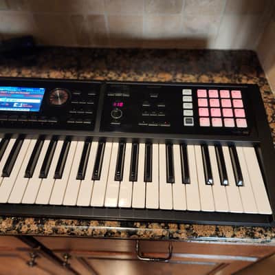Roland FA-06 61-Key Music Workstation 2014 - Present - Black Bild 2