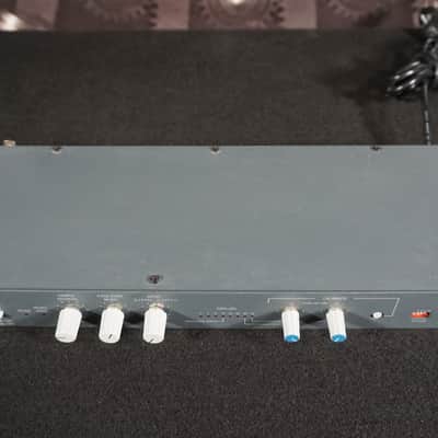 Symetrix 572 SPL Computer - Vintage Rack Blue image 5
