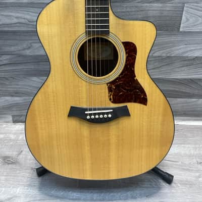Taylor 214ce Plus Acoustic-Electric Guitar - Natural - w/ Hard Case - Clean image 3