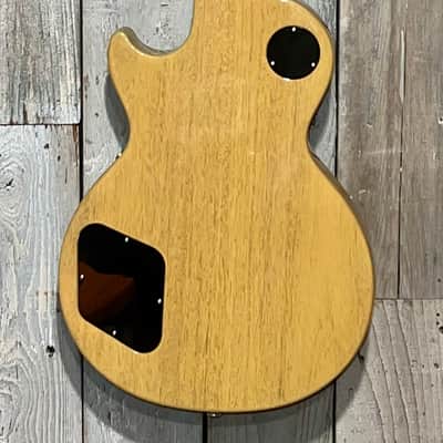 Stunning 2026 Gibson Les Paul Standard '60s Mahogany Top, TV Yellow Black Binding, Beyond Mint ! image 9