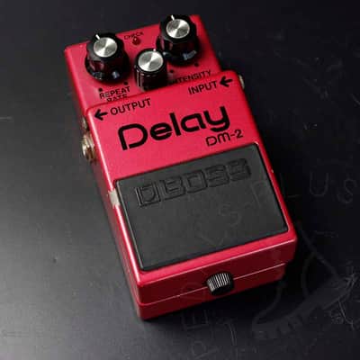 Boss DM-2 Delay (Black Label) 1981 - 1984 - Pink image 2