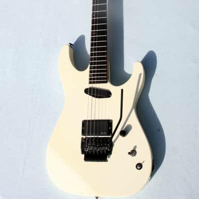 ESP The Junior 80s lawsuit headstock - White image 6