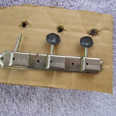 Kluson Single Line 3 On A Strip Tuning Machines Bass Side Only Needs Buttons 1950's Black Buttons image 2