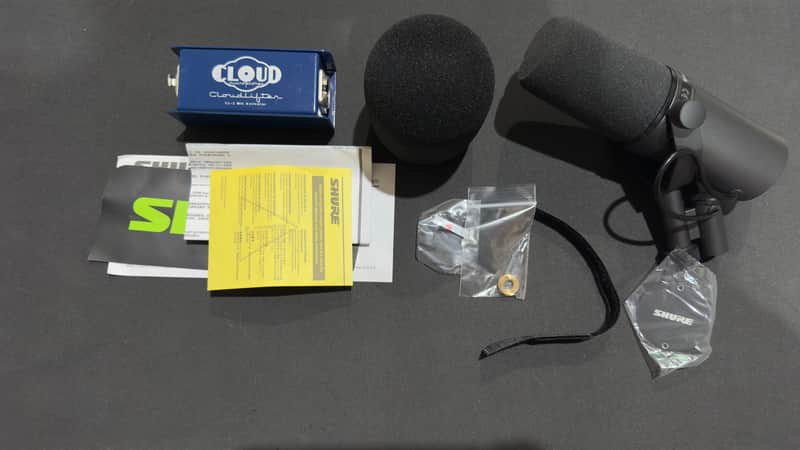 Shure SM7B W/Extras image 1