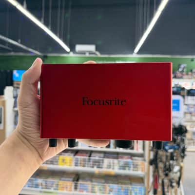 Focusrite Scarlett 2i2 4th Gen USB Audio Interface 2023 Bild 5