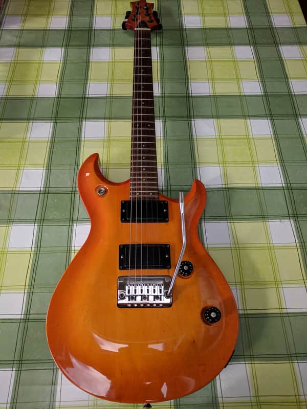 Yamaha YSG -- 1988 -- Honeyburst / Red image 1