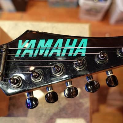 Yamaha RGX820R Blues Saraceno 1993 - Watermelon Plaid image 4