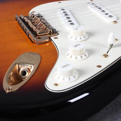 Fender American Standard Stratocaster 60th Anniversary- Bourbon Burst - 2nd Hand image 16