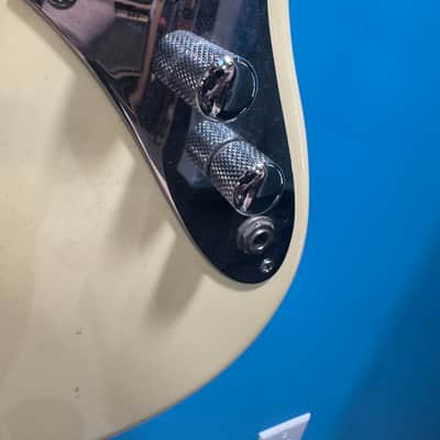 Fender Jazz Bass Deluxe Series 2009 - Olympic White image 5