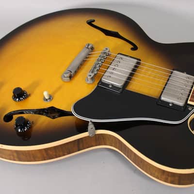 1995 Gibson ES-335 Dot Reissue Sunburst Finish Electric Guitar w/HSC image 9