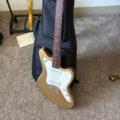 Suhr Classic JM Tremolo S90 - Gold image 1