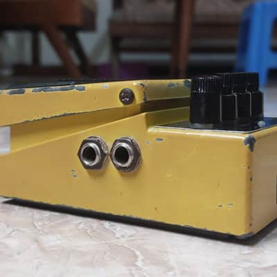 Boss SD-2 Dual OverDrive (Silver Label) 1993 - 1998 - Yellow image 15
