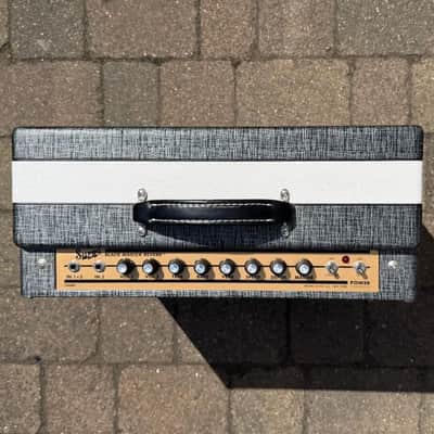 Supro 1696RT Black Magick ~ Secondhand image 3