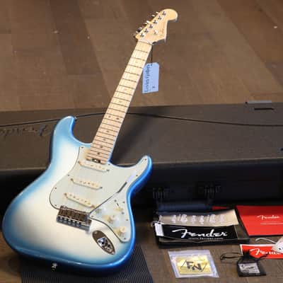 Minty! 2016 Fender American Elite Stratocaster w/ Maple FB Electric Guitar Sky Burst Metallic + OHSC image 1