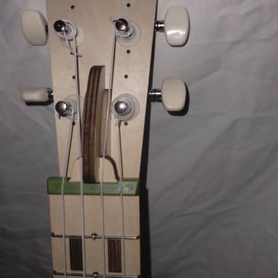 KiwiCo Ukulele 2020 - professionally built from kit image 5