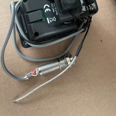 Fishman 301 Acoustic Guitar Mic Blend Dual Preamp fishman EQ Tuner Piezo Pic image 3