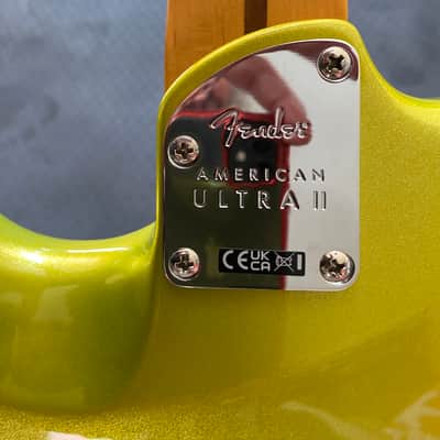 Fender American Ultra II Stratocaster with Maple Fretboard 2024 - Present - Solar Flare image 7